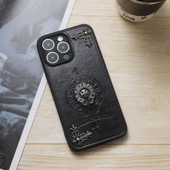 Chrome Hearts IPhone 14 Case - Picture 6 of 6
